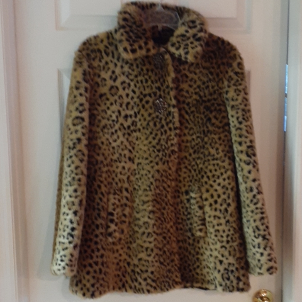 Womens faux fur leopard coat